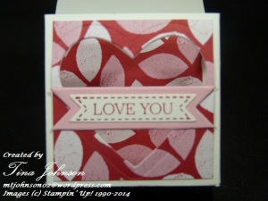 ESAD mystery box valentines chocolate box - inside